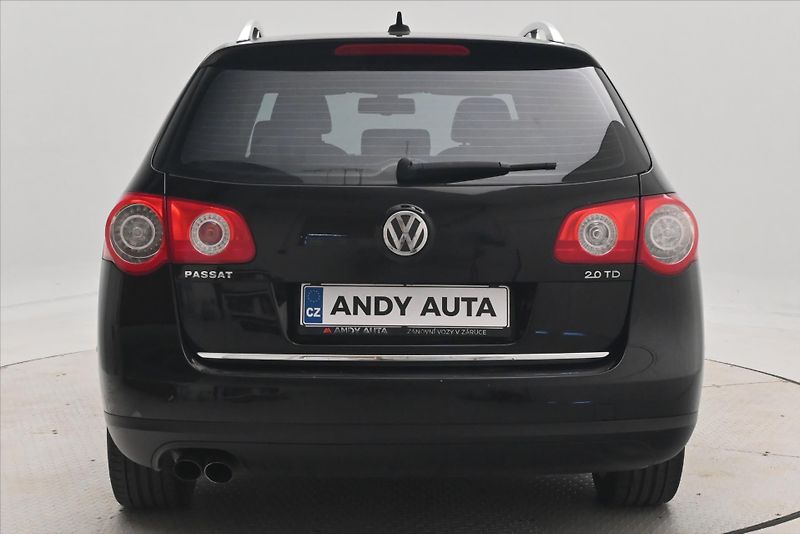 Volkswagen Passat 2,0 103kW NOVÁ STK 4/28 - fotka 6 z 29