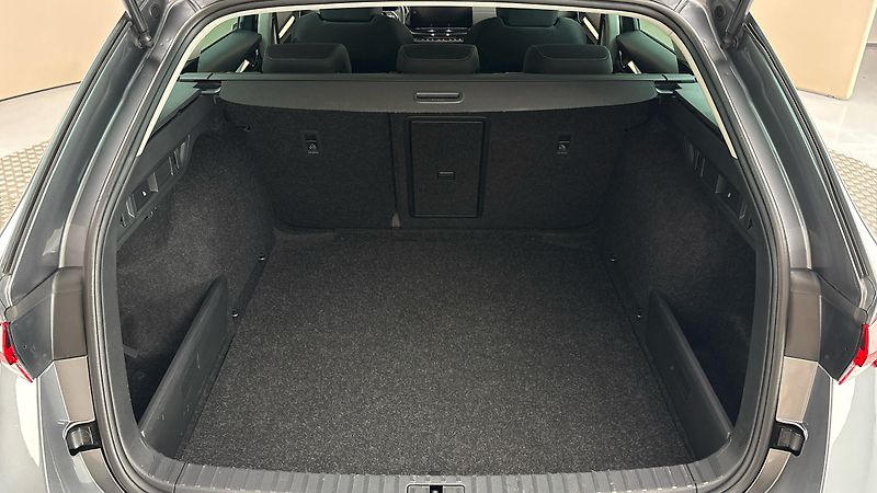 Škoda Octavia 1.5 TSI Style Combi - fotka 17 z 25