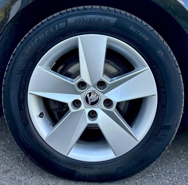 Škoda Octavia (2014)  III COMBI 1.6 TDI 2014 77KW - fotka 7 z 23
