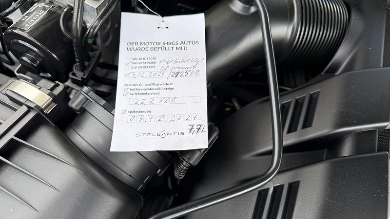 Volkswagen Touareg 3.0TDi*193kW*R-LINE*PERLEŤ - fotka 26 z 35