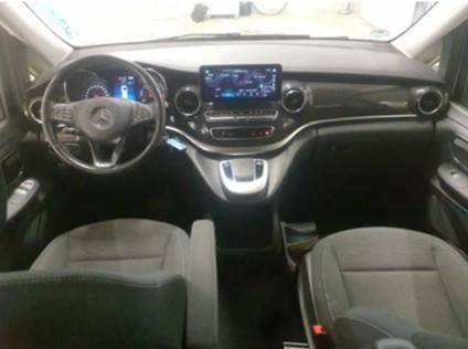 Mercedes-Benz EQV (2022) 300 LONG SOH-94%  PŘIPRAVUJEME - fotka 9 z 14