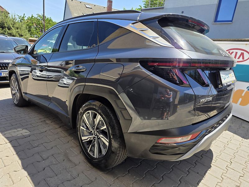 Hyundai Tucson 1.6-1.MAJITEL-V ZÁRUCE-MHEV - fotka 9 z 16