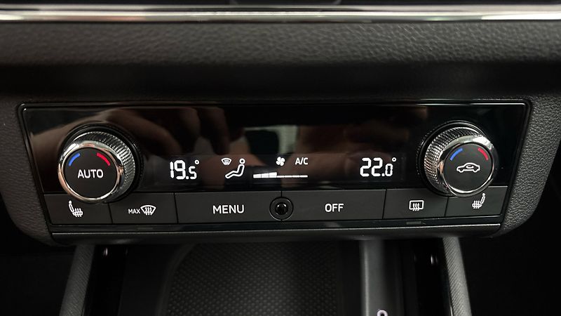 Škoda Scala 1.5 TSI Style - fotka 13 z 25