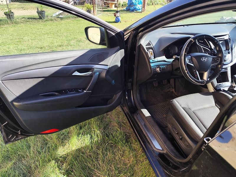 Hyundai i40 (2014) - fotka 6 z 23