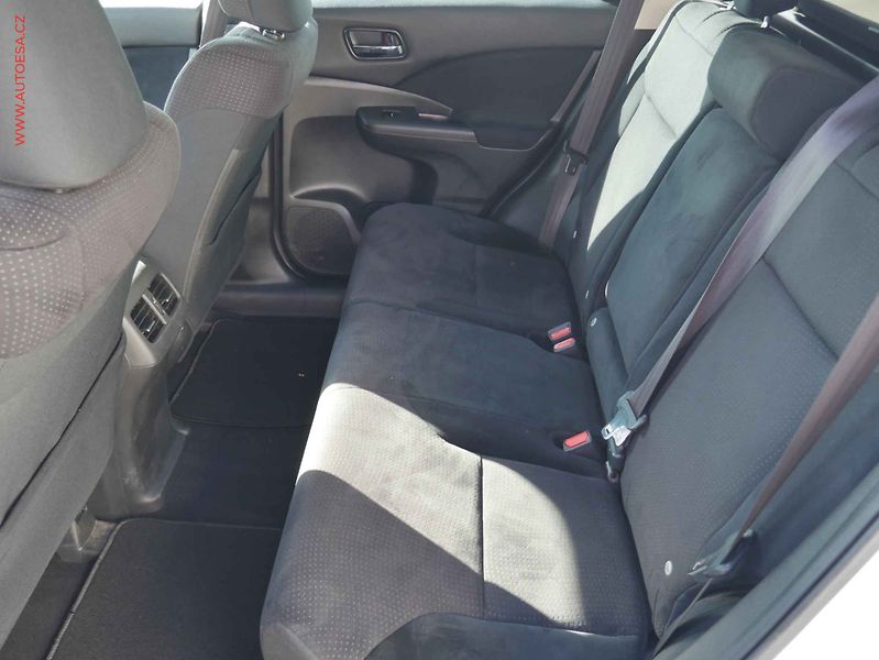 Honda CR-V (2015) 2.0i-VTEC, ČR, Xenon, AC - fotka 10 z 19