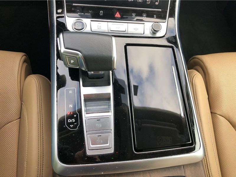 Audi Q7 50 TDI Quattro - fotka 22 z 30
