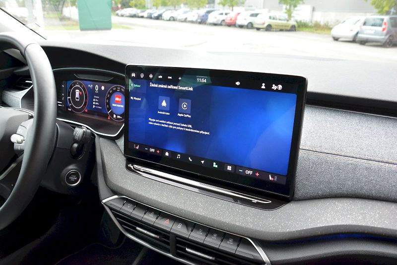 Škoda Octavia (2024) Combi 2.0 TDI 85 kW Top Select - fotka 18 z 30