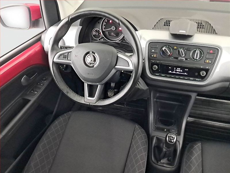 Škoda Citigo (2017) 1.0 MPI, ČR,1.maj - fotka 7 z 16