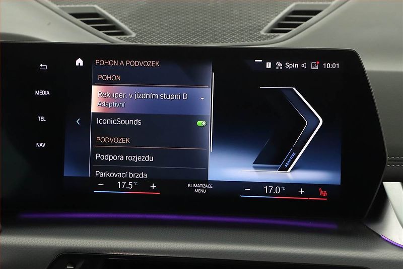 BMW iX (2023) xDrive30, SoH 100% - fotka 22 z 28