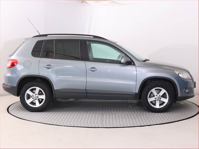 Volkswagen Tiguan (2008) 1.4 TSI, 4X4, Serv.kniha - fotka 6 z 15