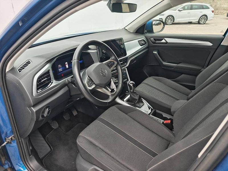 Volkswagen T-Roc Life 6G 1,0TSI - fotka 5 z 22