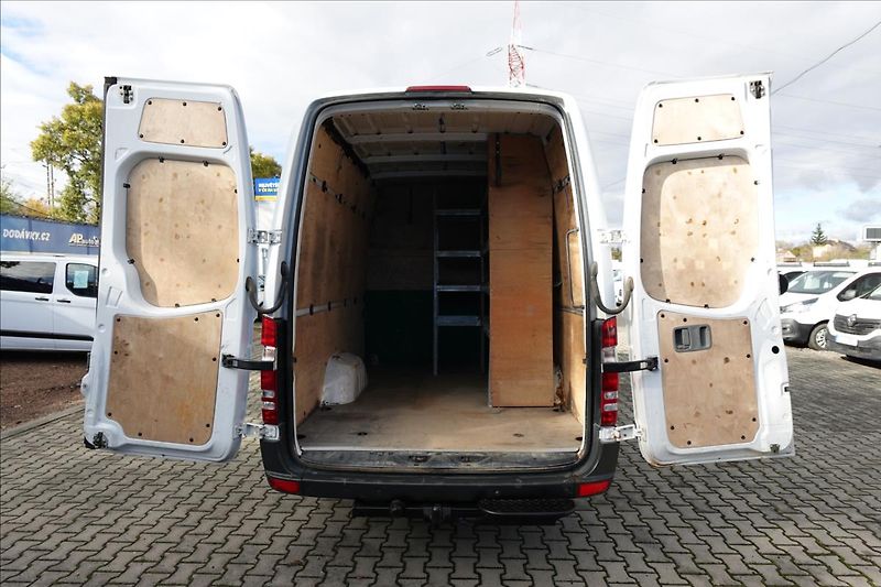 Mercedes-Benz Sprinter 2,2 313 CDI  MAXI 6MÍST KLIMA - fotka 15 z 30