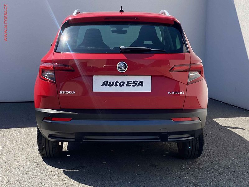 Škoda Karoq (2017) 1.5 TSi, Style, DSG, LED - fotka 5 z 18