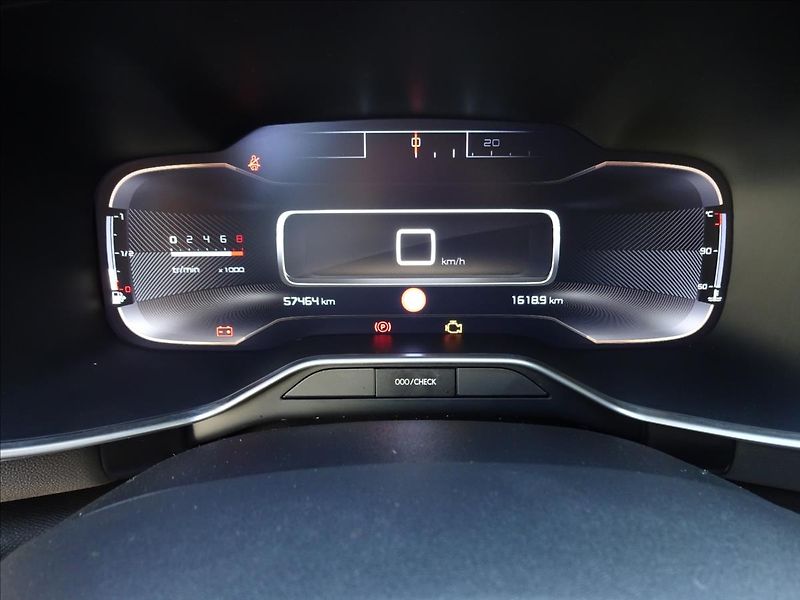Citroën C5 Aircross 1,2 Pure Tech 96kW - fotka 35 z 50