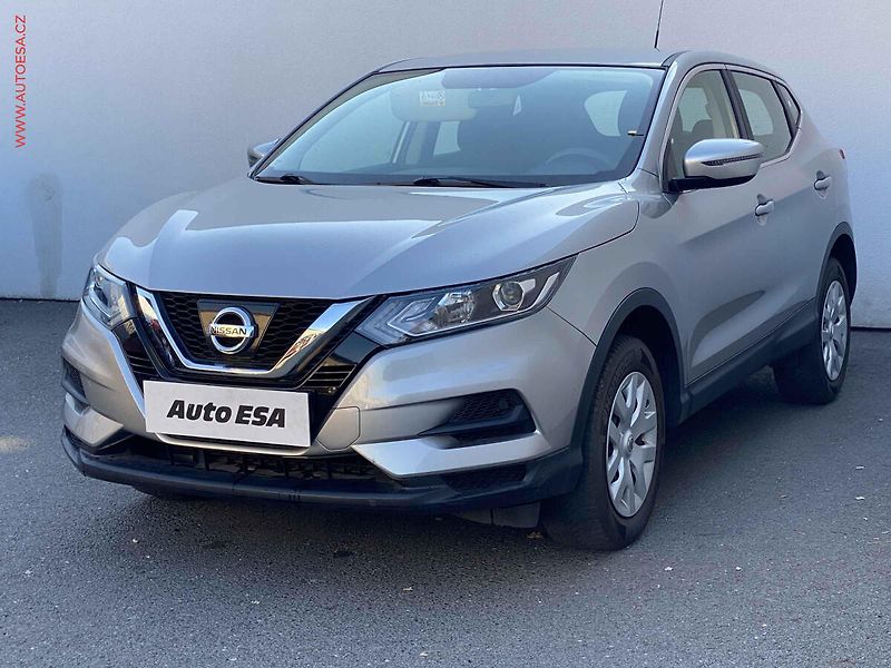 Nissan Qashqai (2017) 1.5dCi, Visia, TZ - fotka 3 z 15