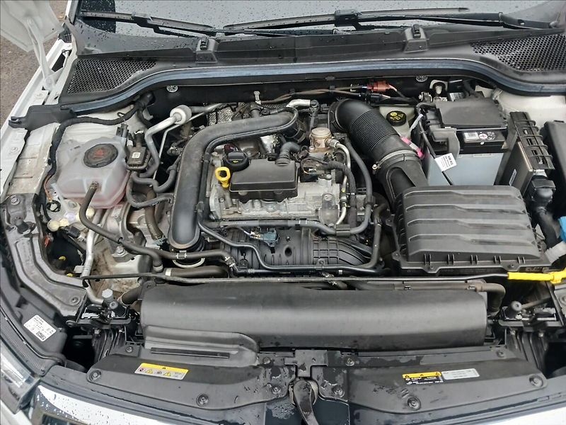 Škoda Kamiq 1,0 TSI 81KW STYLE - fotka 30 z 30