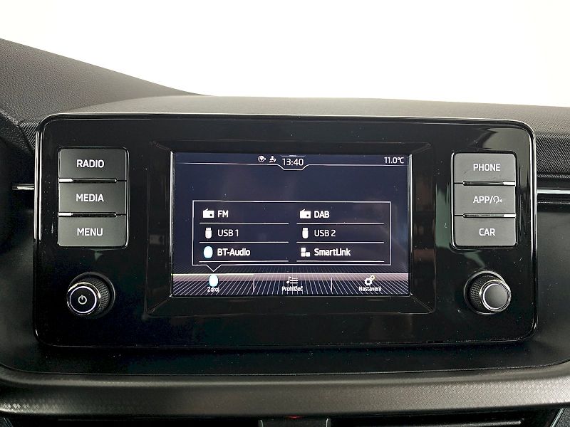 Škoda Scala (2022) 1.0TSI 81kW Ambition - fotka 13 z 27