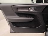 Volvo XC40 D4 AWD R-DESIGN AUT CZ - náhled 7