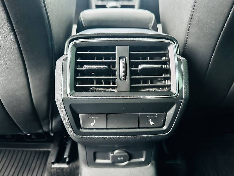 Škoda Karoq Style Plus 1.5TSI 110kW DSG7/1 - fotka 22 z 30