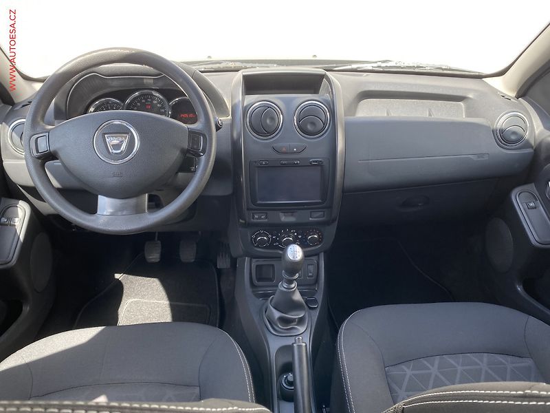 Dacia Duster (2014) 1.5dCi, Klima - fotka 8 z 15