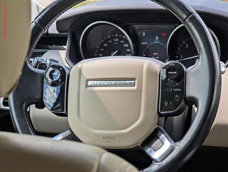Land Rover Discovery (2019) 3.0 SD6 HSE, ČR, vzduch - fotka 15 z 20