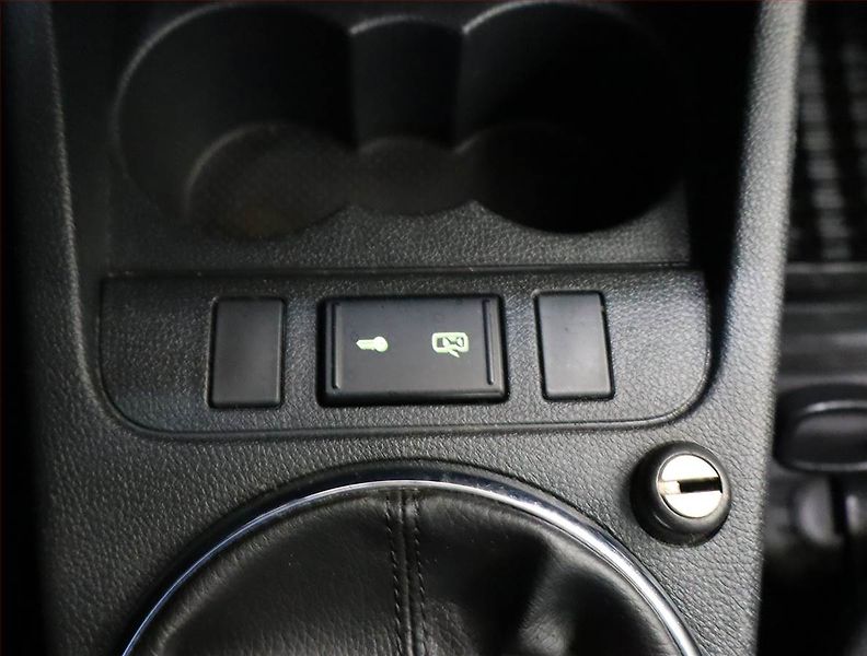 Škoda Fabia (2014) Ambition 1.6 TDI - fotka 15 z 17