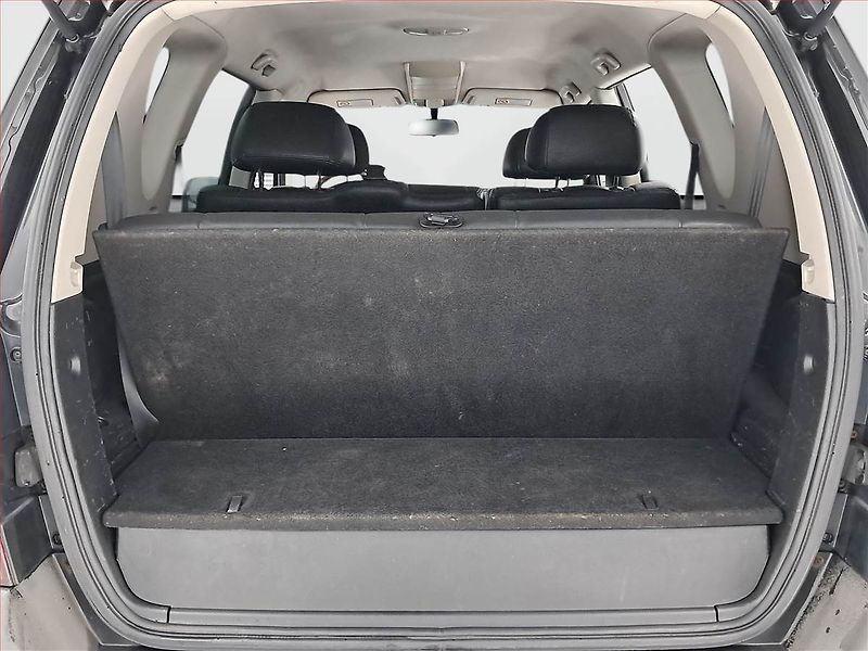 SsangYong Rexton (2005) 2.7 XDi, Automat, 7 míst - fotka 14 z 16