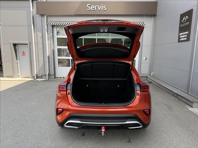 Kia XCeed 1,5 T-GDI DCT  Top Tažné - fotka 20 z 25
