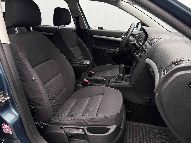 Škoda Octavia 1.9 TDI COMBI CZ 1.maj - fotka 21 z 28
