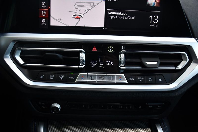BMW Řada 4 420d xDrive M-SPORT ČR 1.MAJ - fotka 27 z 43