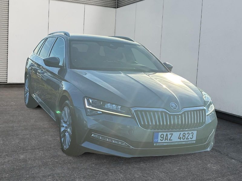 Škoda Superb (2023) L&K 2.0TDI 147kW DSG DPH TAŽNÉ - fotka 3 z 11
