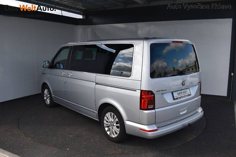 Volkswagen Multivan (2020) 2.0TDI 146kW DSG 4Motion, tažn - fotka 21 z 26