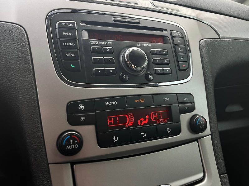 Ford S-MAX 2.0TDCi MANUÁL SERVISKA  - fotka 36 z 42