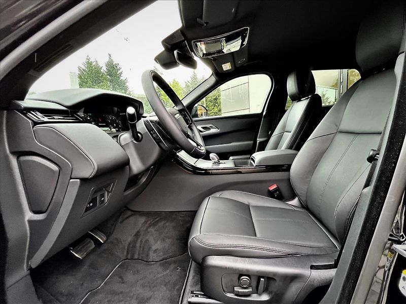 Land Rover Range Rover Velar (2026) 2,0 D200 S AWD* - fotka 11 z 30
