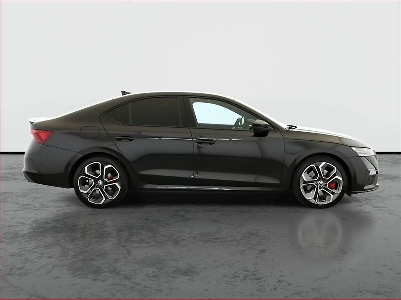 Škoda Octavia (2021) RS 2.0 TSI - fotka 6 z 21