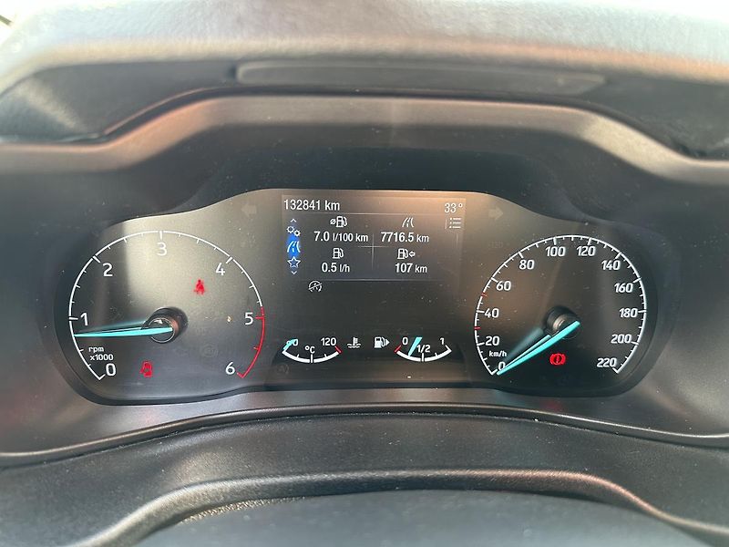 Ford Transit Connect (2019) 1,5-ecoblue-SENZORY-NAVI- L2H1 - fotka 23 z 70