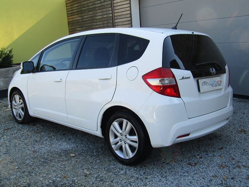 Honda Jazz (2012) 1.3 16V 73kW - fotka 4 z 35