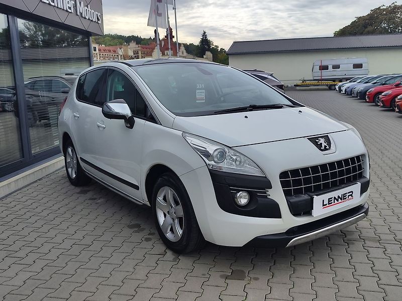 Peugeot 3008 2.0 HDI/110kW Premium - fotka 3 z 32