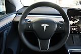Tesla Model Y LONG RANGE DUAL REZERVACE - náhled 21