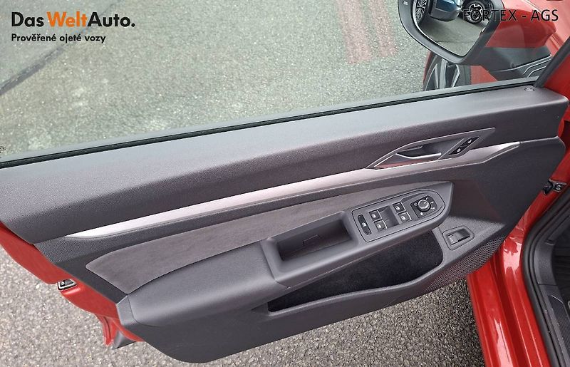 Volkswagen Golf Variant (2025) 1.5 TSI,85kW,Prodl.záruka - fotka 11 z 24