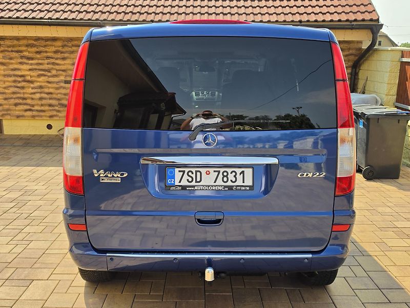 Mercedes-Benz Viano (2006) 2.2CDi 110kW 6-MÍST*PO SERVISU - fotka 4 z 35