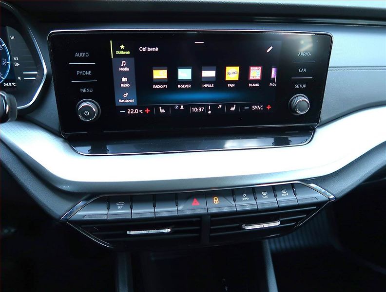 Škoda Octavia (2022) Ambition 2.0 TDI, ČR,1.maj - fotka 12 z 15