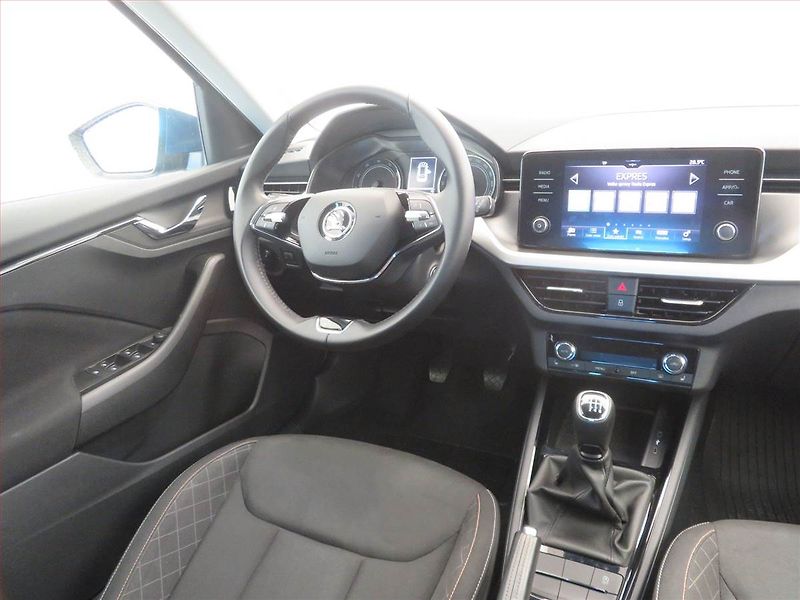Škoda Kamiq (2021) 1.0 TSI, Serv.kniha, Tempomat - fotka 7 z 17