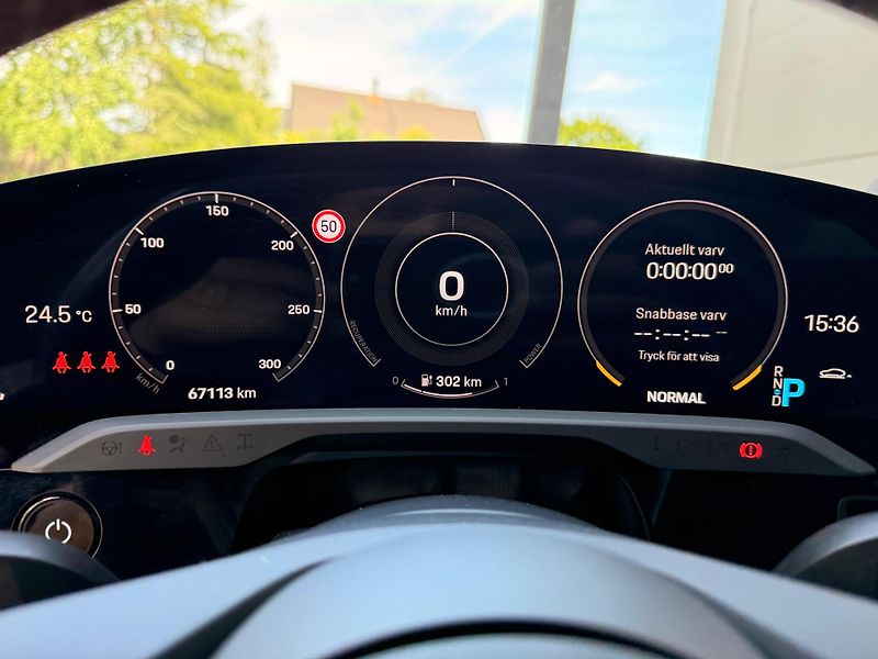 Porsche Taycan (2021) 4S Cross Turismo 21”, BOSE - fotka 10 z 14