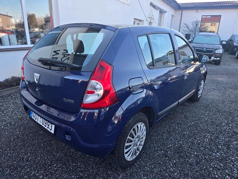 Dacia Sandero (2009) 1.4 MPI - fotka 3 z 19