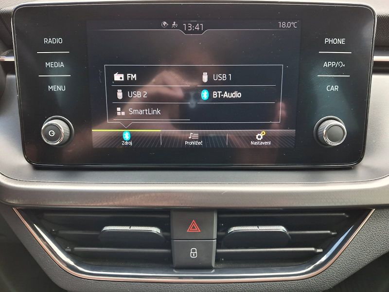 Škoda Scala (2020) Style DSG 1,5TSi 110kW - fotka 21 z 32