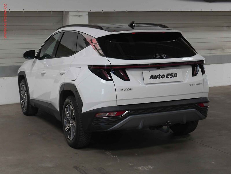 Hyundai Tucson (2023) 1.6 T-GDI, 1.maj,ČR, servis - fotka 4 z 25