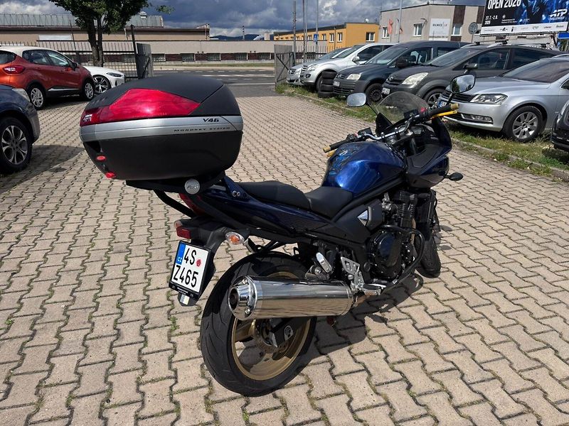 Suzuki GSF 650 S Bandit (2010) 650 CCM 62 KW 3. MAJITEL - fotka 5 z 25