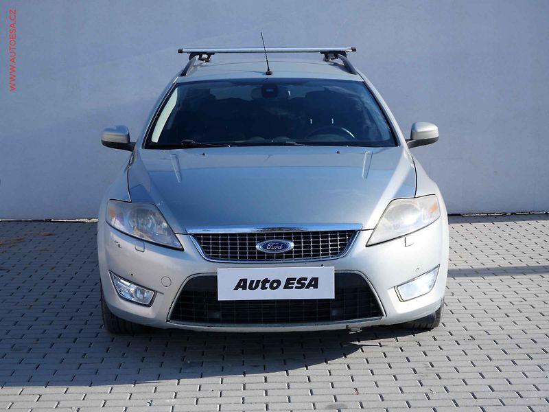 Ford Mondeo (2009) 2.0 TDCi, autoAC - fotka 2 z 20