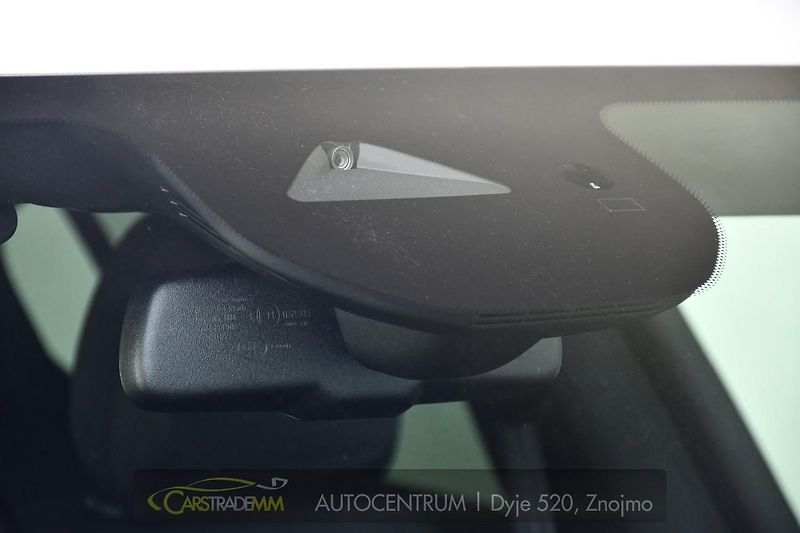 Alfa Romeo Stelvio 2,2D 154kW VELOCE AT8-Q4  - fotka 50 z 53